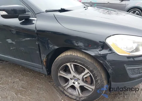 2013 Volvo Xc60 T6 из США, поврежденный, VIN YV4902DZ5D2407542